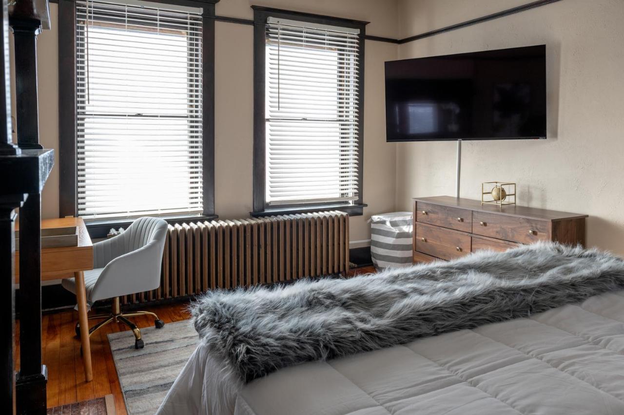 Updated 3 Bedroom Unit With Balcony! Кейп-Жирардо Экстерьер фото